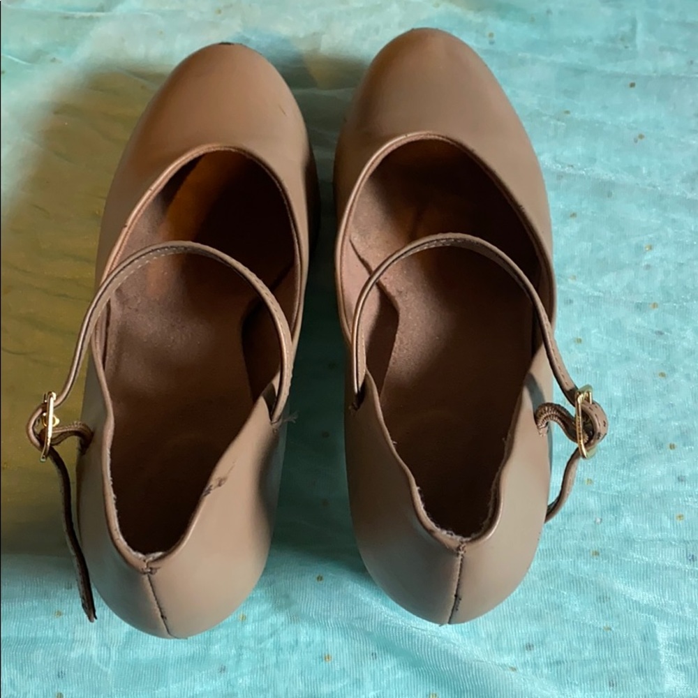Show choir shoes, dress shoe.